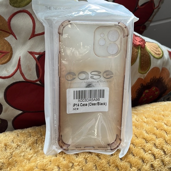 🆕 3/$30 iPhone 14 case - Picture 3 of 5